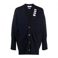 [대리석셀러] 톰브라운 넥라인 사선 오버핏 울 가디건 Thom Browne 네이비