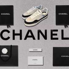 [스니커즈] CHANEL 23b 로우탑 단화 샤넬운동화 트레이너 카프스킨  크루즈  아이신발
